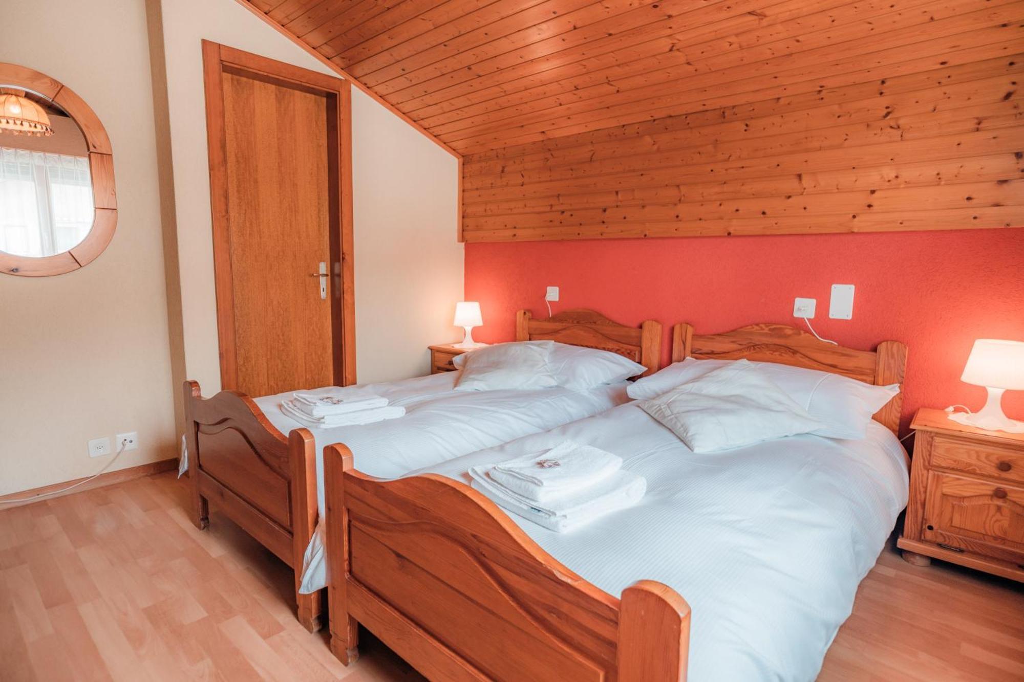 Relais Fleuri Hotell Chermignon-d'en Bas Exteriör bild