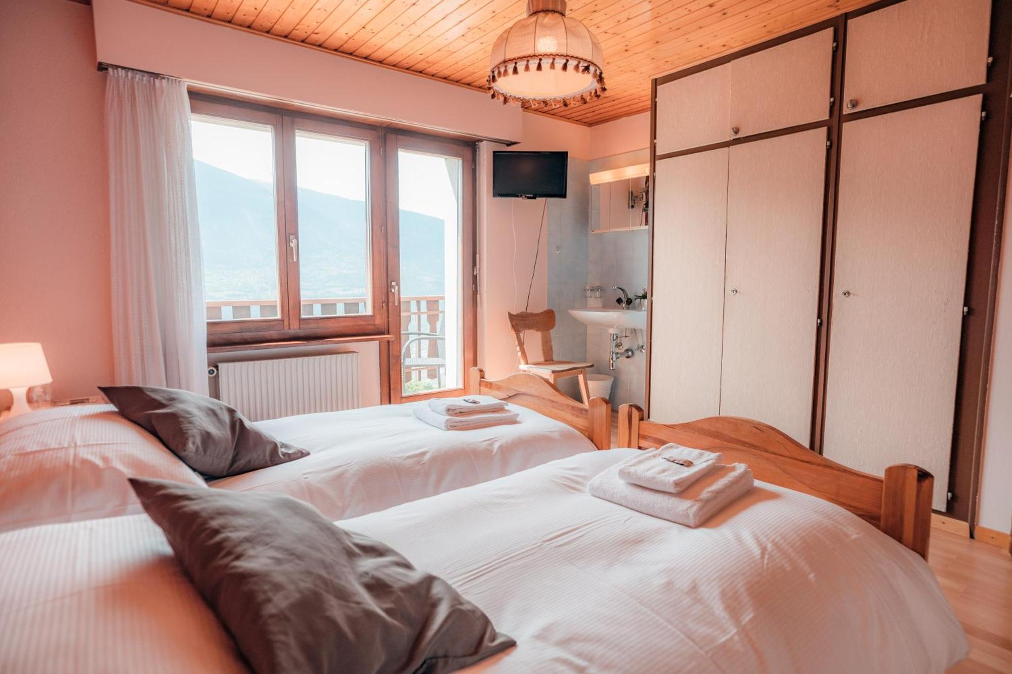 Relais Fleuri Hotell Chermignon-d'en Bas Exteriör bild